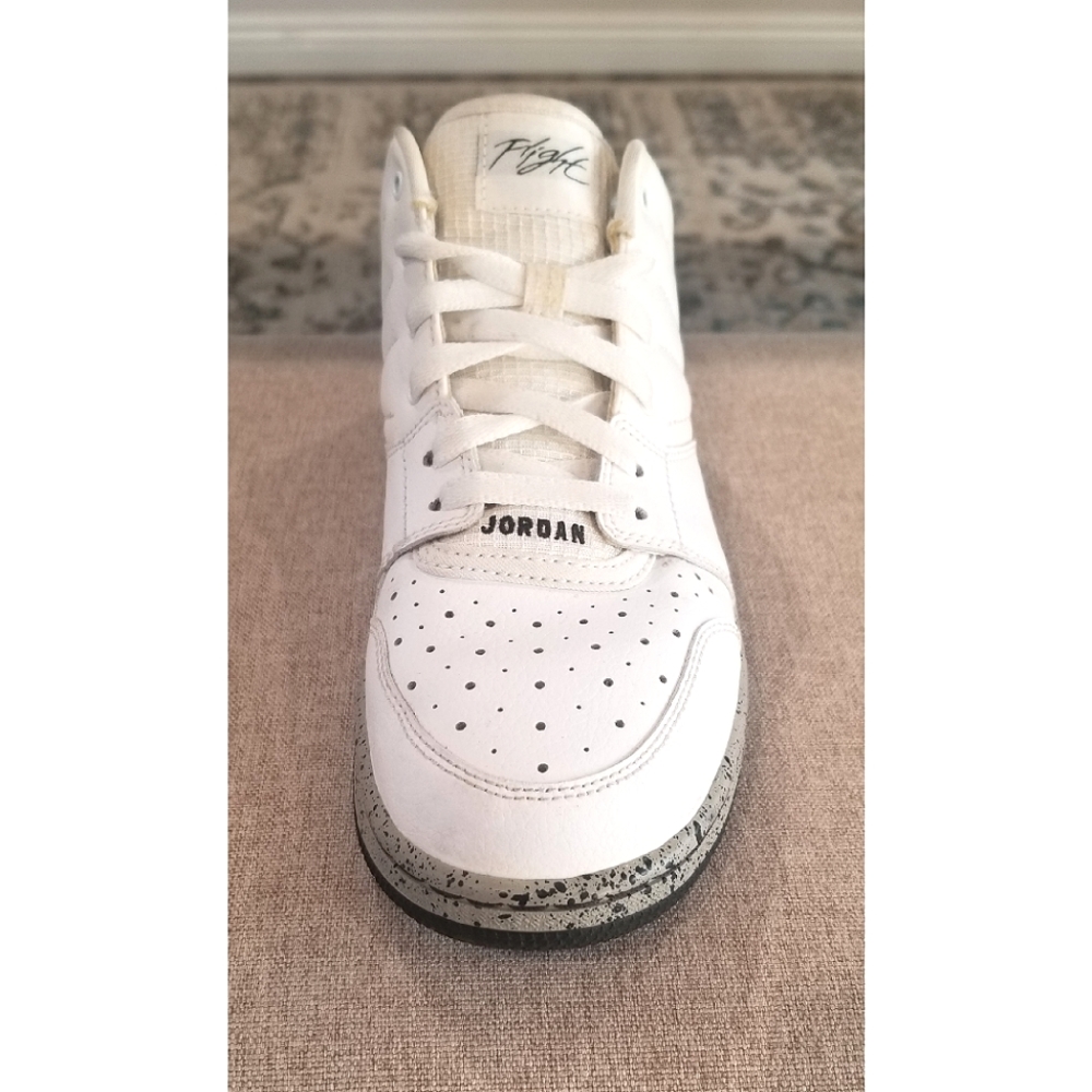 Jordan shoes - Picture 3 of 5